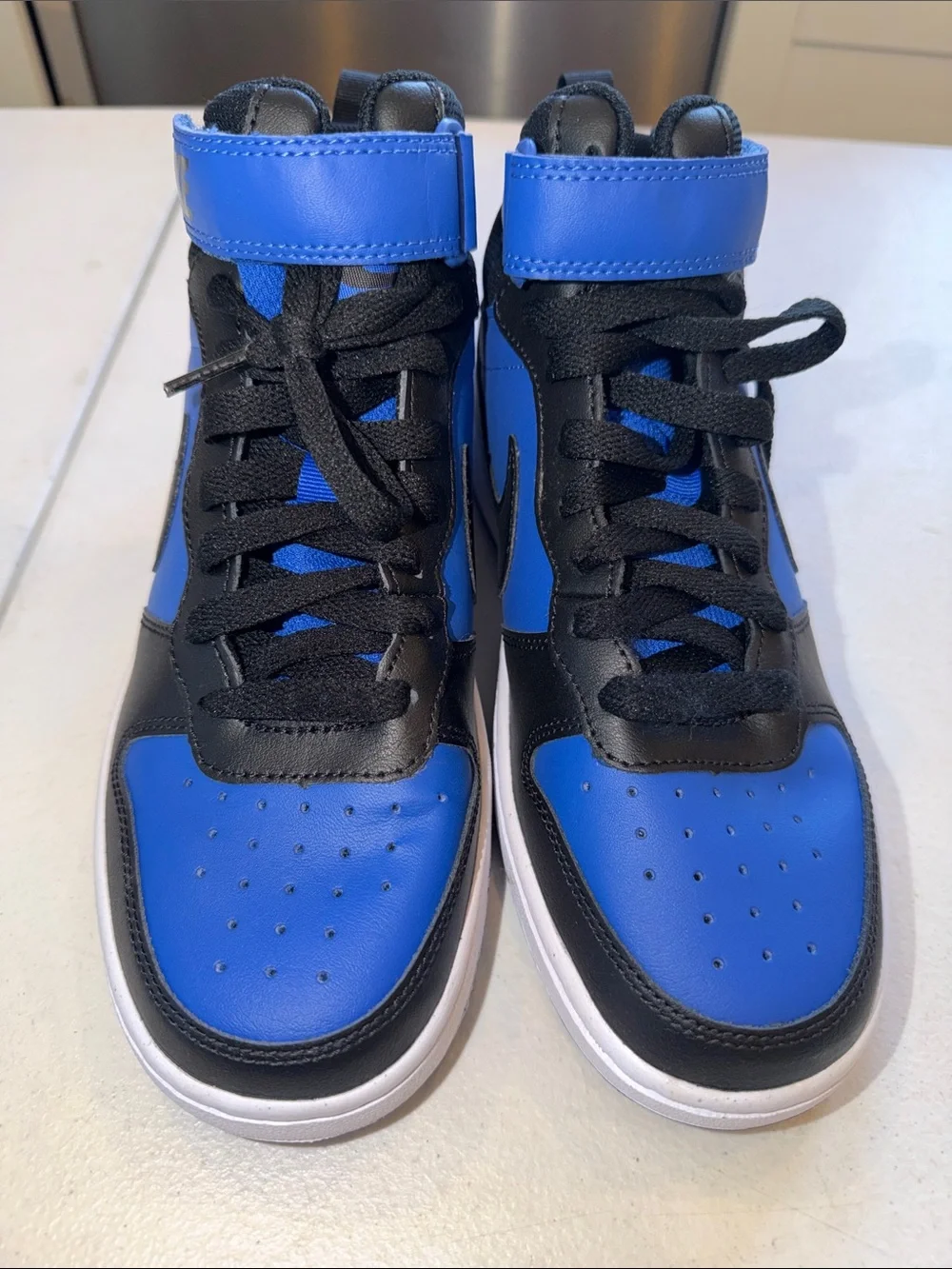 Nike Men's High-Top Sneakers in Black and Blue